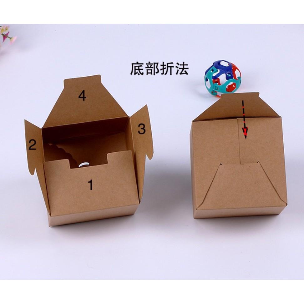 DEC01-04 Hộp đựng bánh kẹo 12X12X9CM