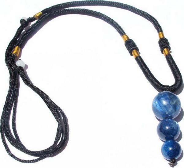 Vòng cổ nam mặt dây kyanite