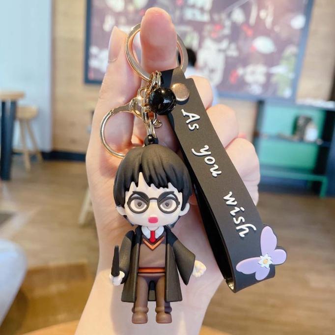 Móc khóa Harry potter 2 màu đỏ đen PVC loại tốt