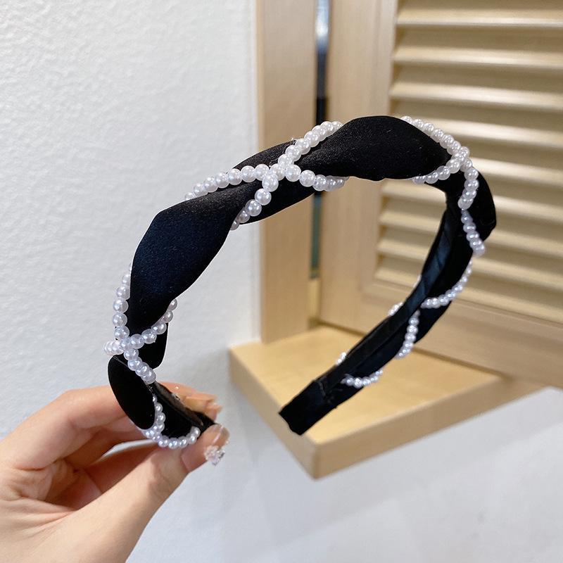 Cài tóc đen bản to nhiều mẫu sang chảnh