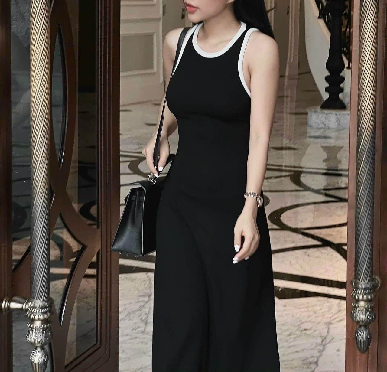 ĐẦM THUN SUÔNG ÔM BODY SÁT NÁCH 3 LỖ DÀI MIDI HỒNG BARBIE TRƠN HAI DÂY MAXI ĐI BIỂN DẠO PHỐ DỰ TIỆC