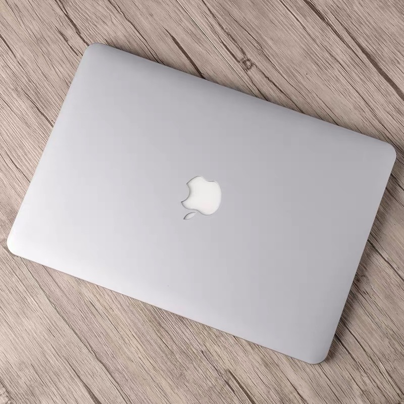 Ốp Cho Macbook New Pro 13 inches (Model A1706/A1708)