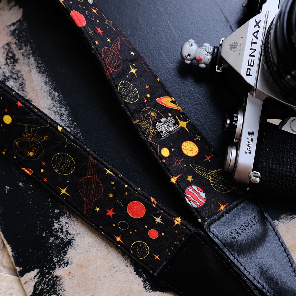 Dây đeo máy ảnh Galaxy dành cho máy Fujifilm, Canon, Nikon, Sony.. - Camera Strap - Hàng chính hãng MadebyCammix