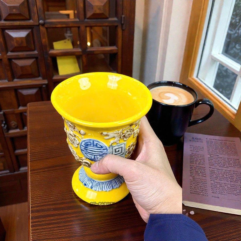 Cốc Phật Thủ Men Vàng RỒNG VIỆT - Gốm sứ Bát Tràng Thủ Công Đắp Nổi Đào Thọ Cao Cấp