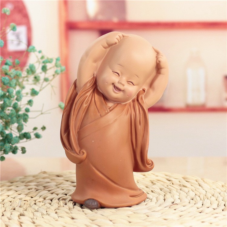 Tượng Chú Tiểu Áo Vàng Yêu Đời Size 17cm