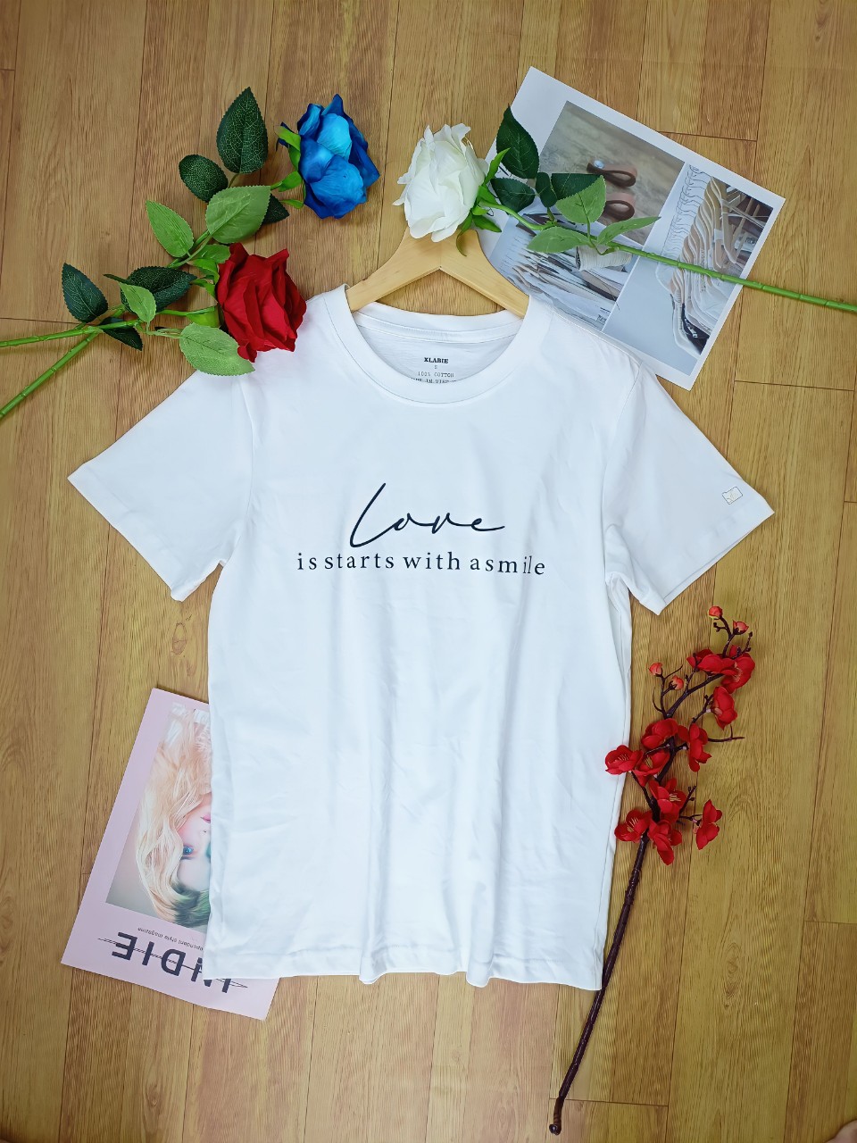 Áo Thun Nữ Đẹp Hàng Cao Cấp , Chất Liệu Thun Cotton 100%, Chất Dày Mịn Thoáng Mát, Thấm Hút Mồ Hôi Tốt, Màu Trắng - Đen, Mã LO1109001
