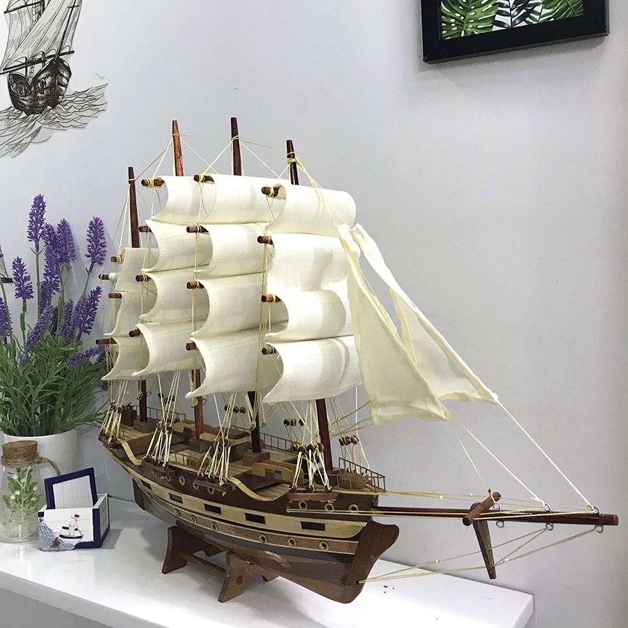 Mô hình thuyền gỗ trang trí France II - thân 40cm - loại 2