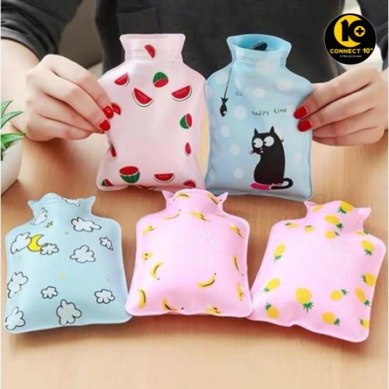 Túi chườm nóng giúp giảm đau bụng khi đến ngày