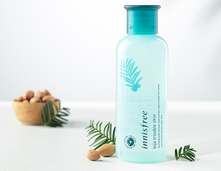 Nước Cân Bằng Từ Dầu Bija Innisfree Bija Trouble Skin (200ml)