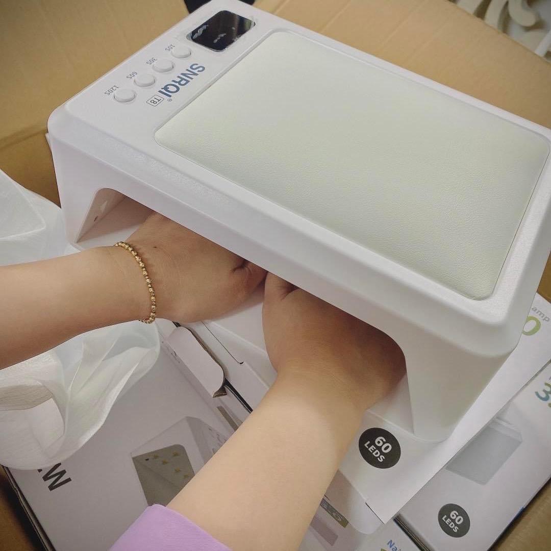 Máy Hơ T8 SNRQI Bản Mới 2025 LED TRẮNG 72W Làm Nail Nhanh Khô Sơn Gel, Bảo Hành 6 Tháng, Khoang Rộng Hơ 2 Tay Cùng Lúc, 4 Chế Độ Hơ Đệm Kê Tay 60 Bóng