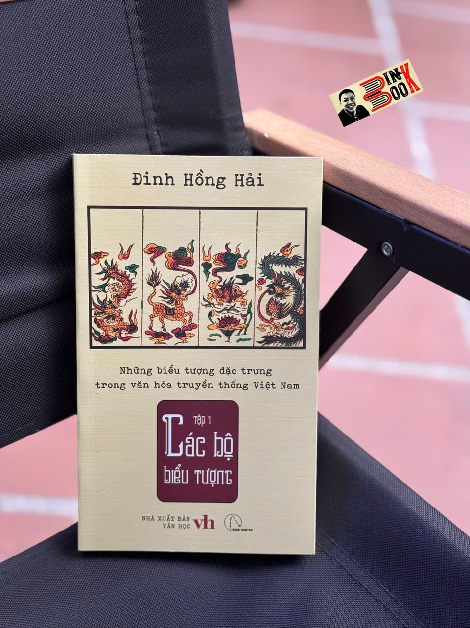 BỘ 4 CUỐN NHỮNG BIỂU TƯỢNG ĐẶC TRƯNG TRONG VĂN HÓA TRUYỀN THỐNG VIỆT NAM: Các Bộ Biểu Tượng, Các Vị Thần, Các Linh Vật, Các Vị Tổ - Đinh Hồng Hải - Lyceum