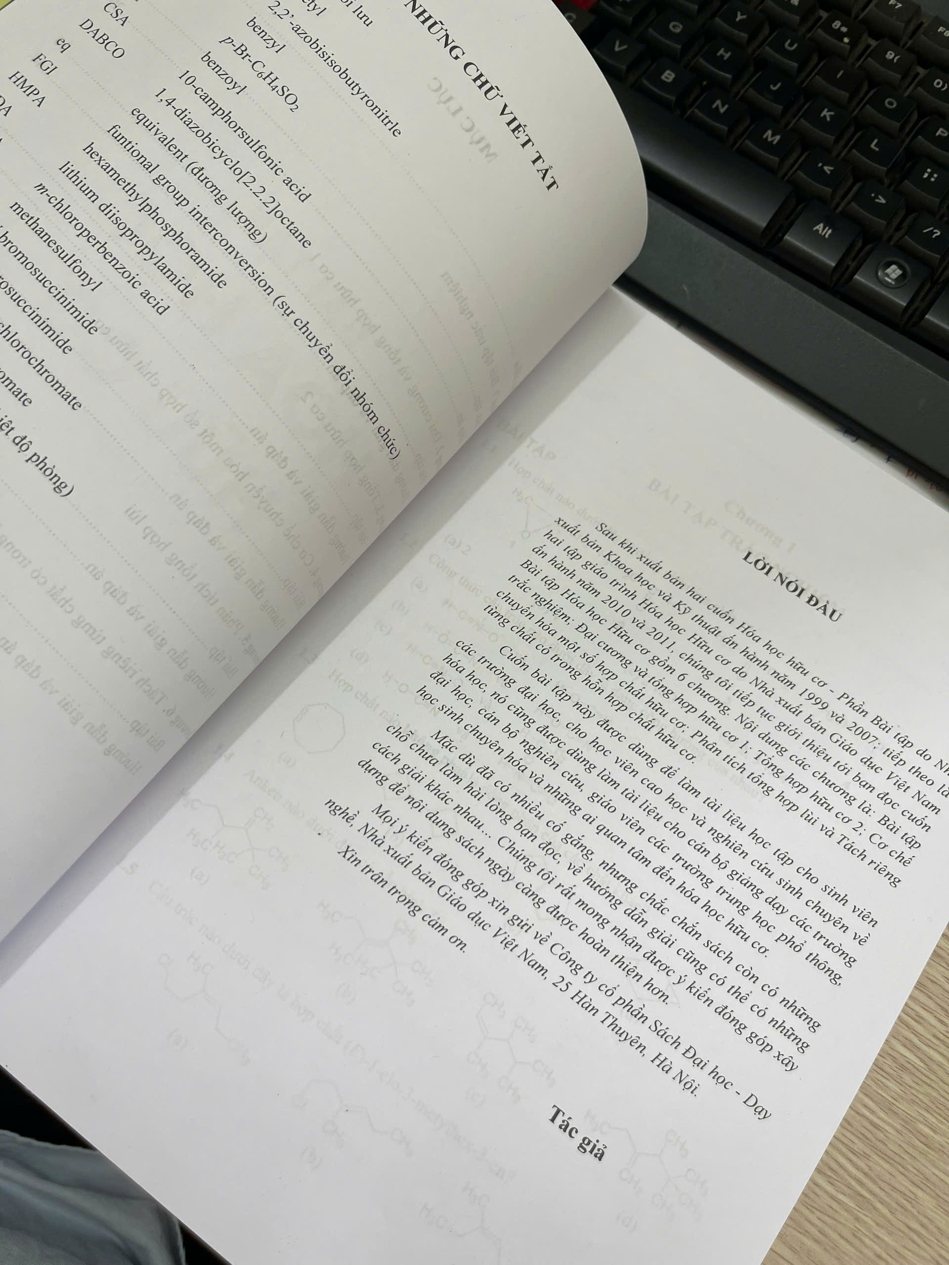 Bài Tập Hóa Học Hữu Cơ (tái bản 2025)