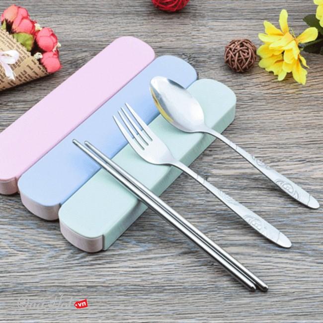Bộ Thìa Dĩa Đũa Lúa Mạch Có Hộp Tiện Dụng