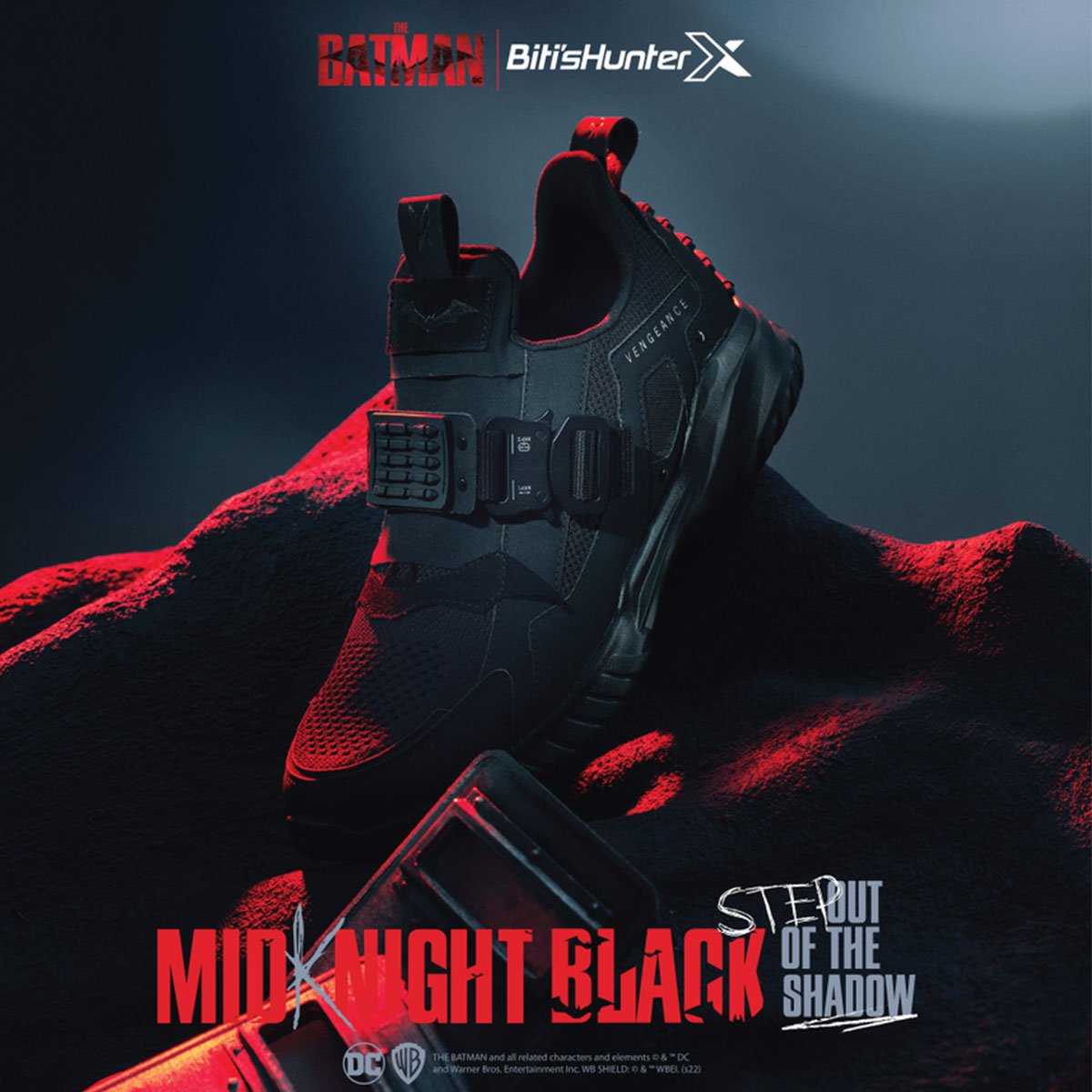 Giày Thể Thao Nam Biti's Hunter x THE BATMAN - MID-KNIGHT BLACK COLLECTION - Fan edition DSMH08699DEN (Đen)
