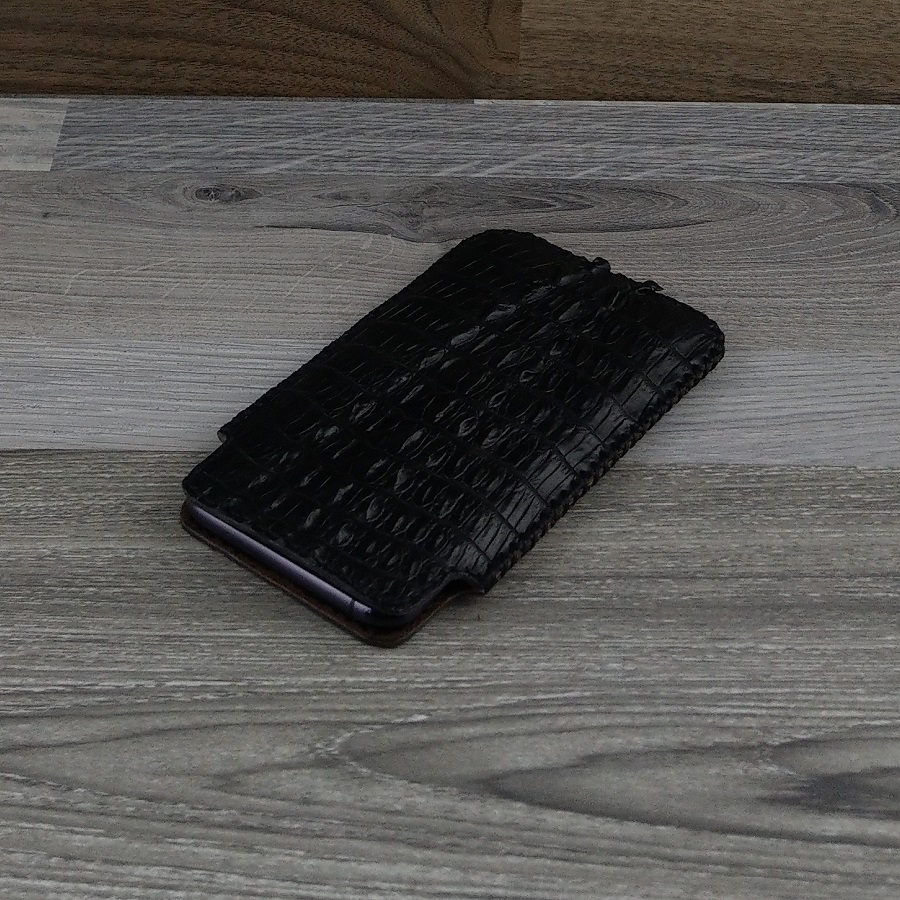 Bao Da Rút dành cho Iphone 11 Pro Max Da Cá Sấu Thật Màu Đen