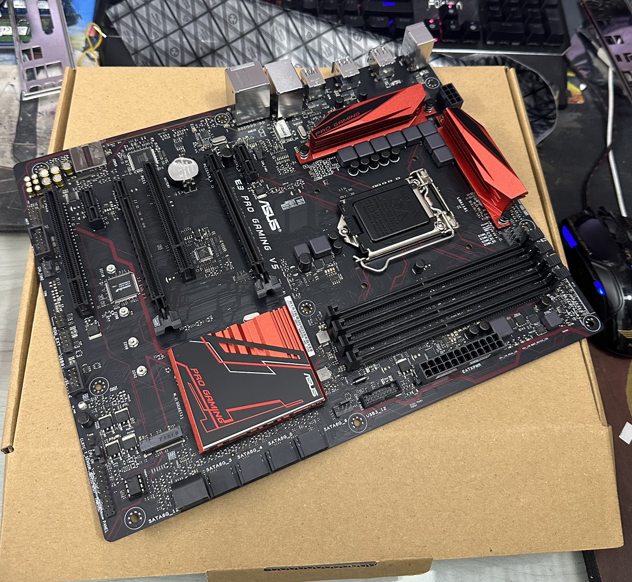 Bo Mạch Chủ (Mainboard) ASUS E3 PRO GAMING V5 (HÀNG CHÍNH HÃNG)