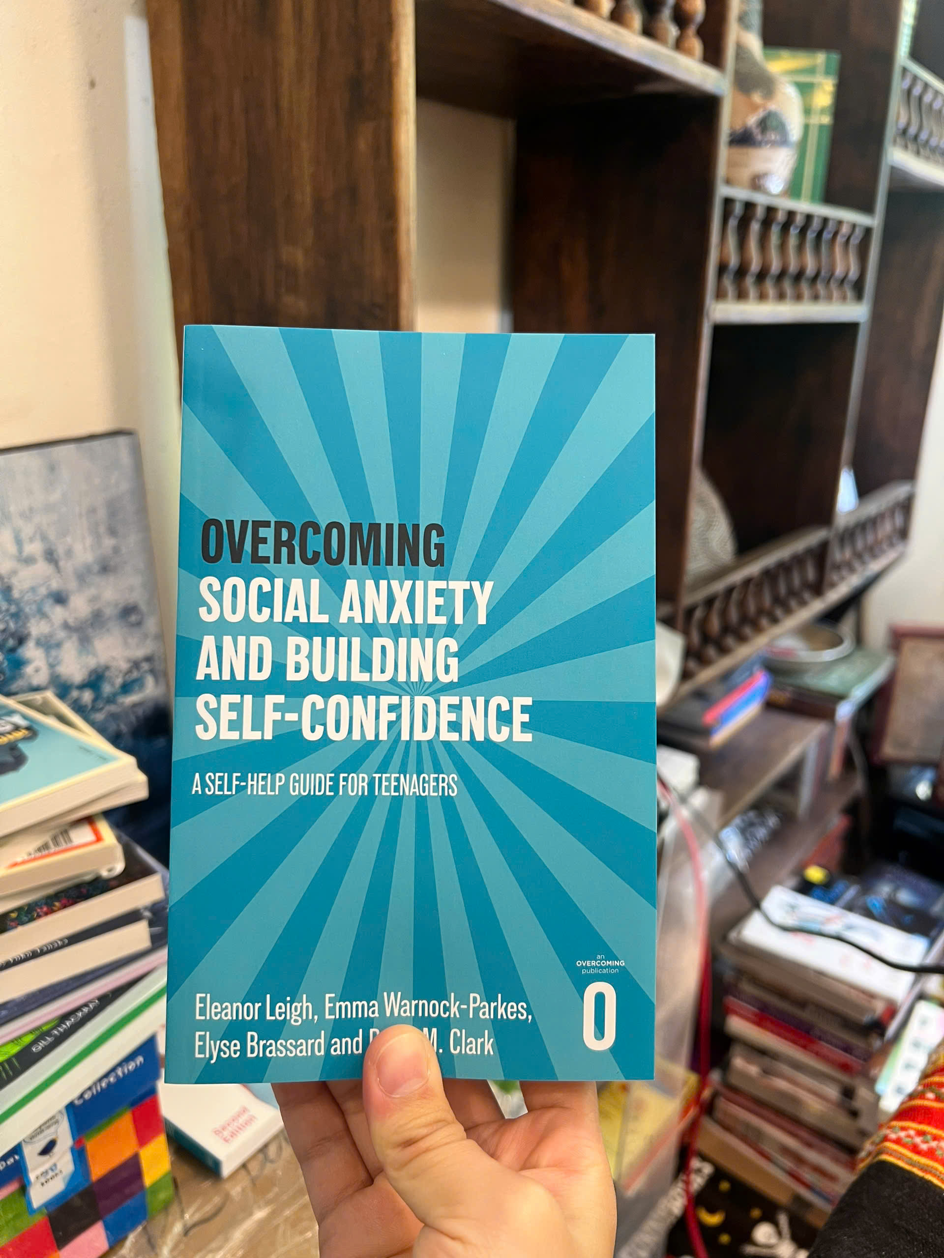 Sách - Overcoming Social Anxiety &amp; Building Self-Confidence | Self-help / Ngoại văn Nhập khẩu UK