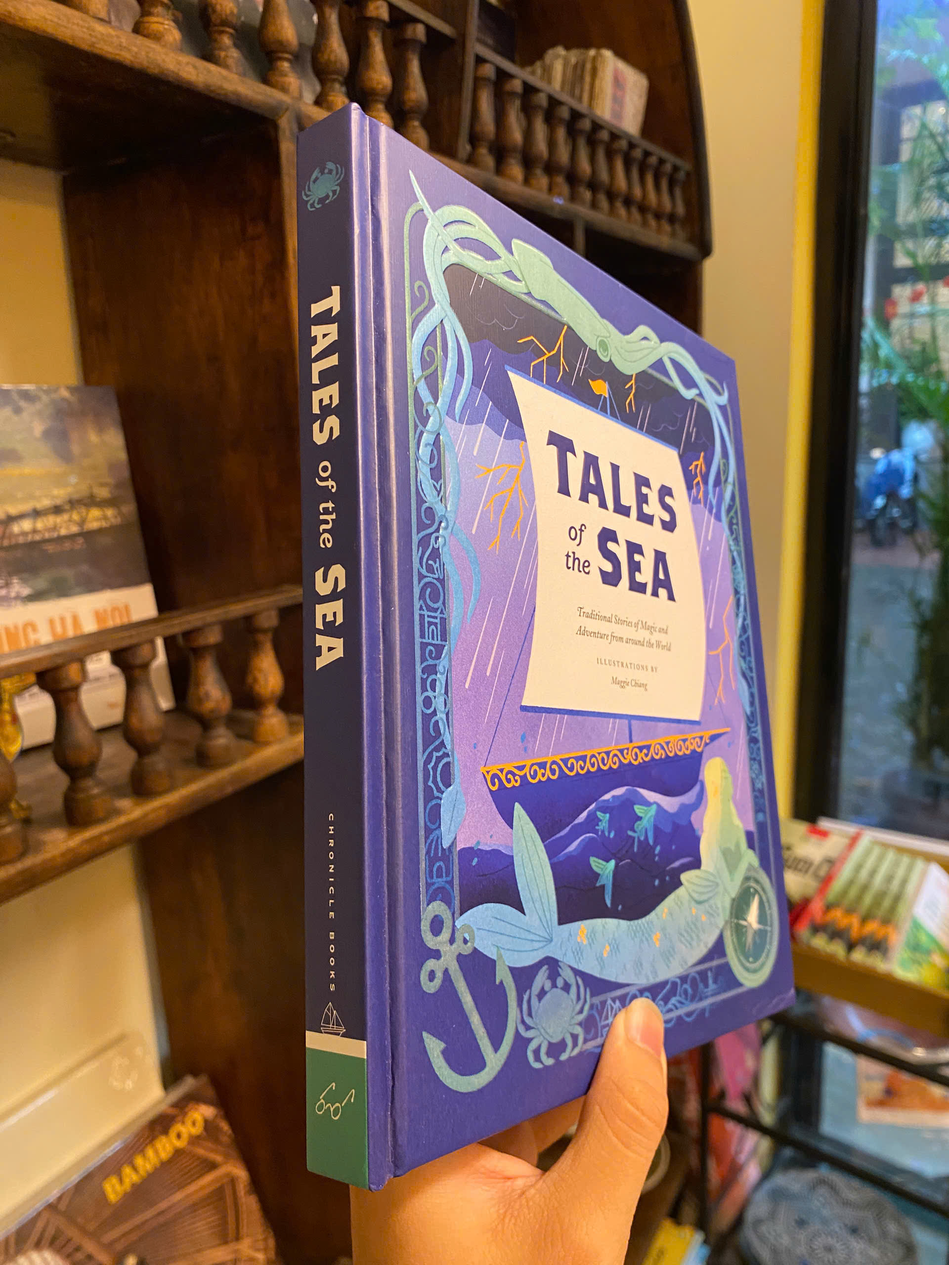 Sách - Tales of the Sea: Traditional Stories of Magic and Adventure from around the World