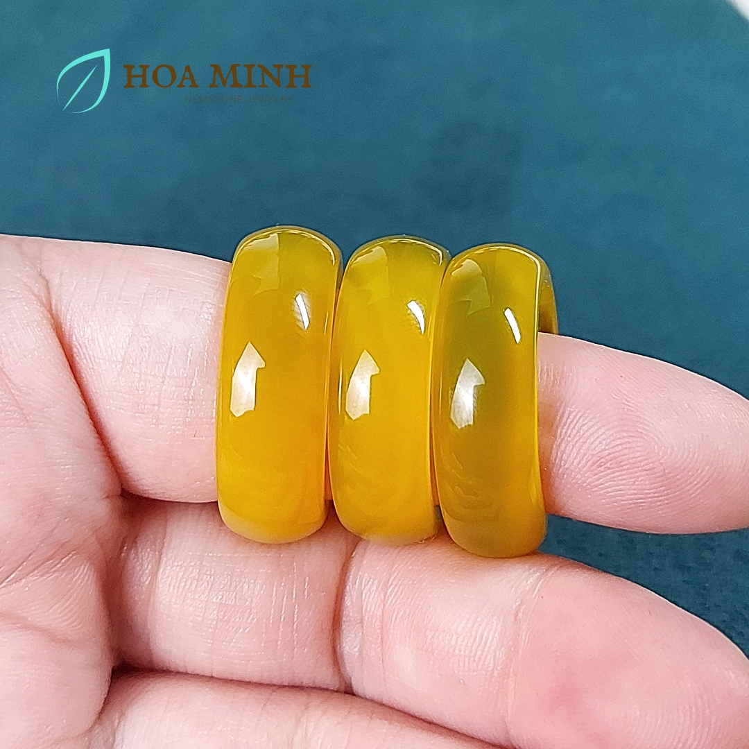 Nhẫn đá Mã Não vàng size lớn đường kính 19mm dày nhẫn 8.3 li phong cách nhẫn nam đĩnh đạc