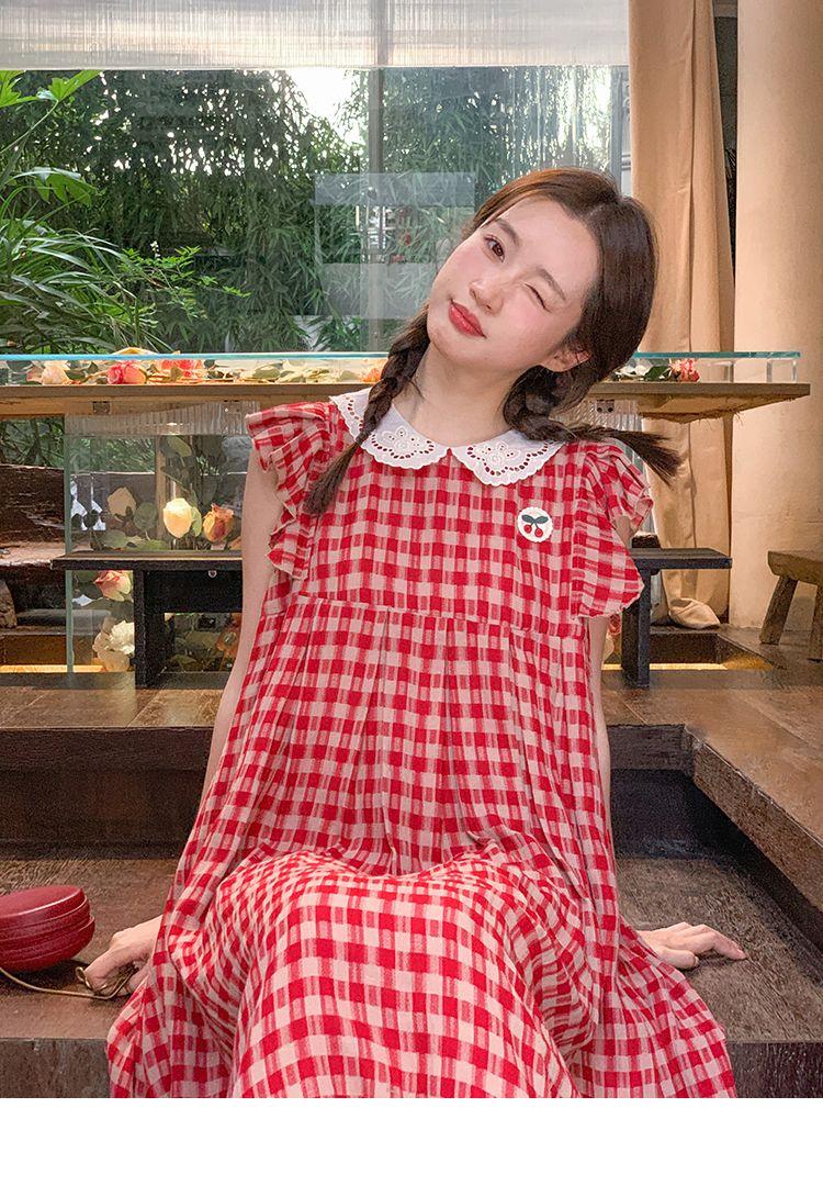 CHENGRUI Vintage búp bê cổ cherry thêu đầm mùa hè 2023 lỏng lẻo ngọt ngào thiết kế cảm giác váy sọc đỏ