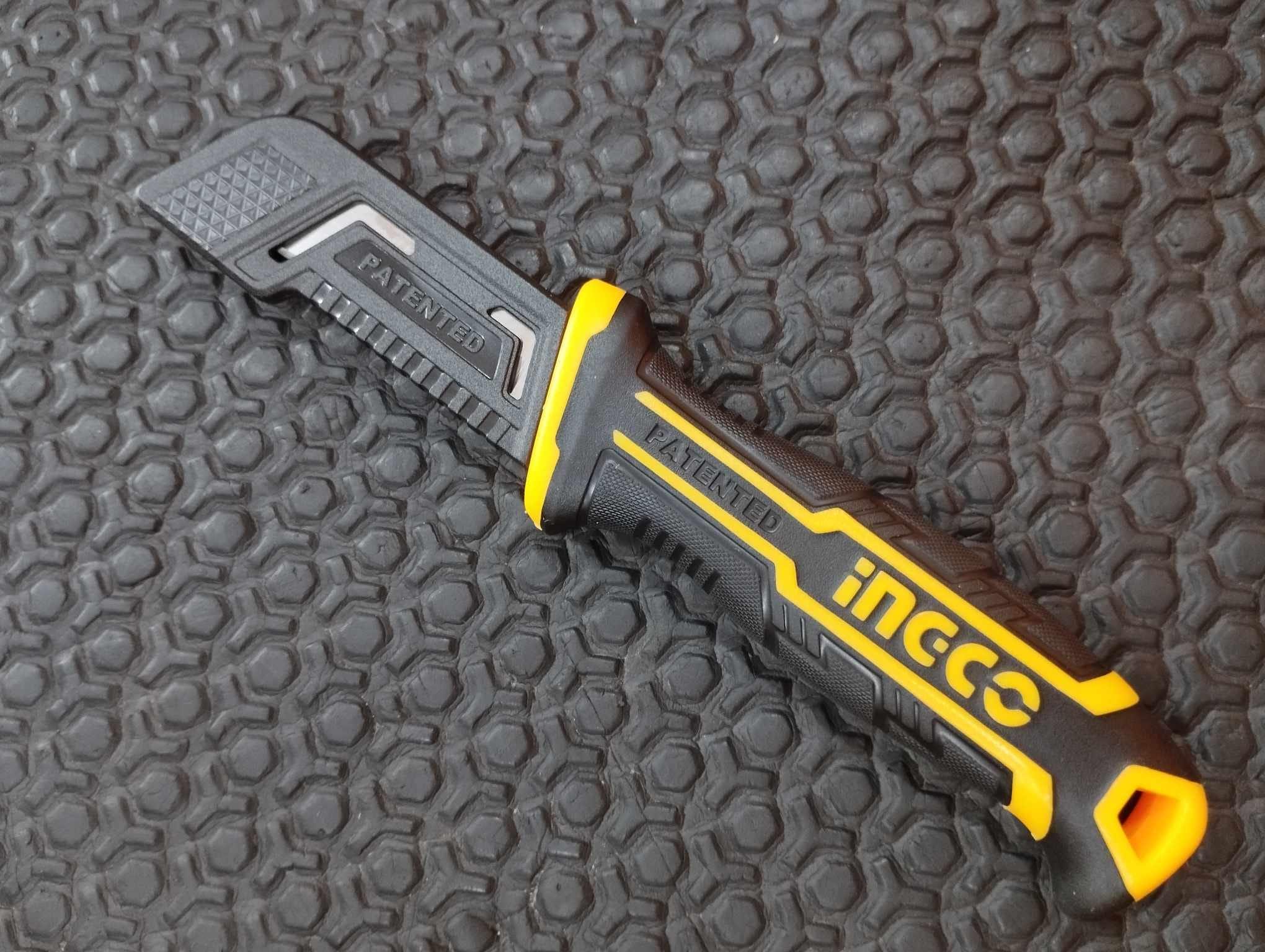 DAO TƯỚC DÂY ĐIỆN LƯỠI THẲNG 210MM INGCO HPK82001 - HÀNG CHÍNH HÃNG