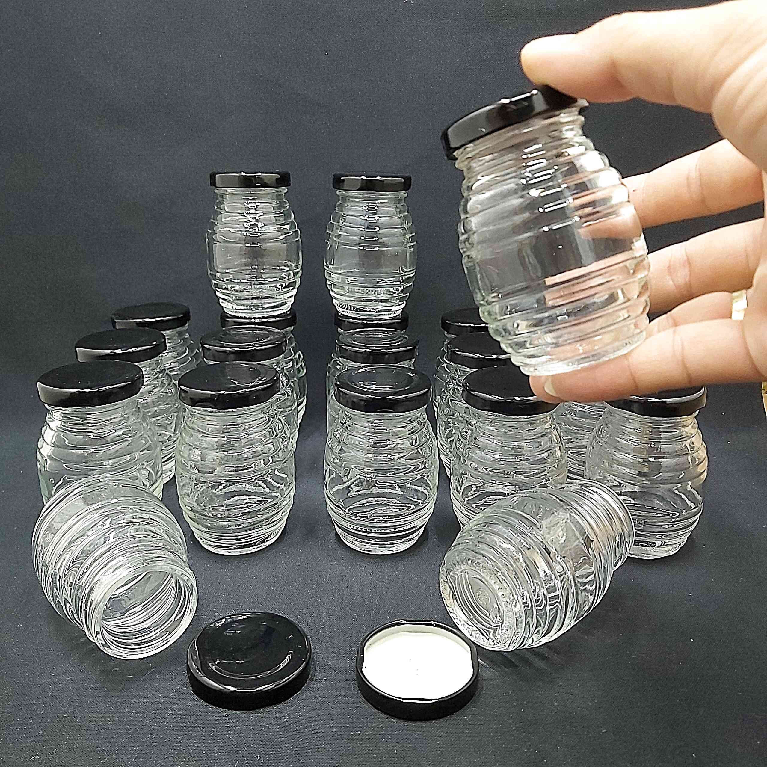 Combo 10 hũ thủy tinh 100ml mẫu con ong nắp thiếc đen vặn – hủ đựng mật ong, yến chưng, gia vị, sữa chua