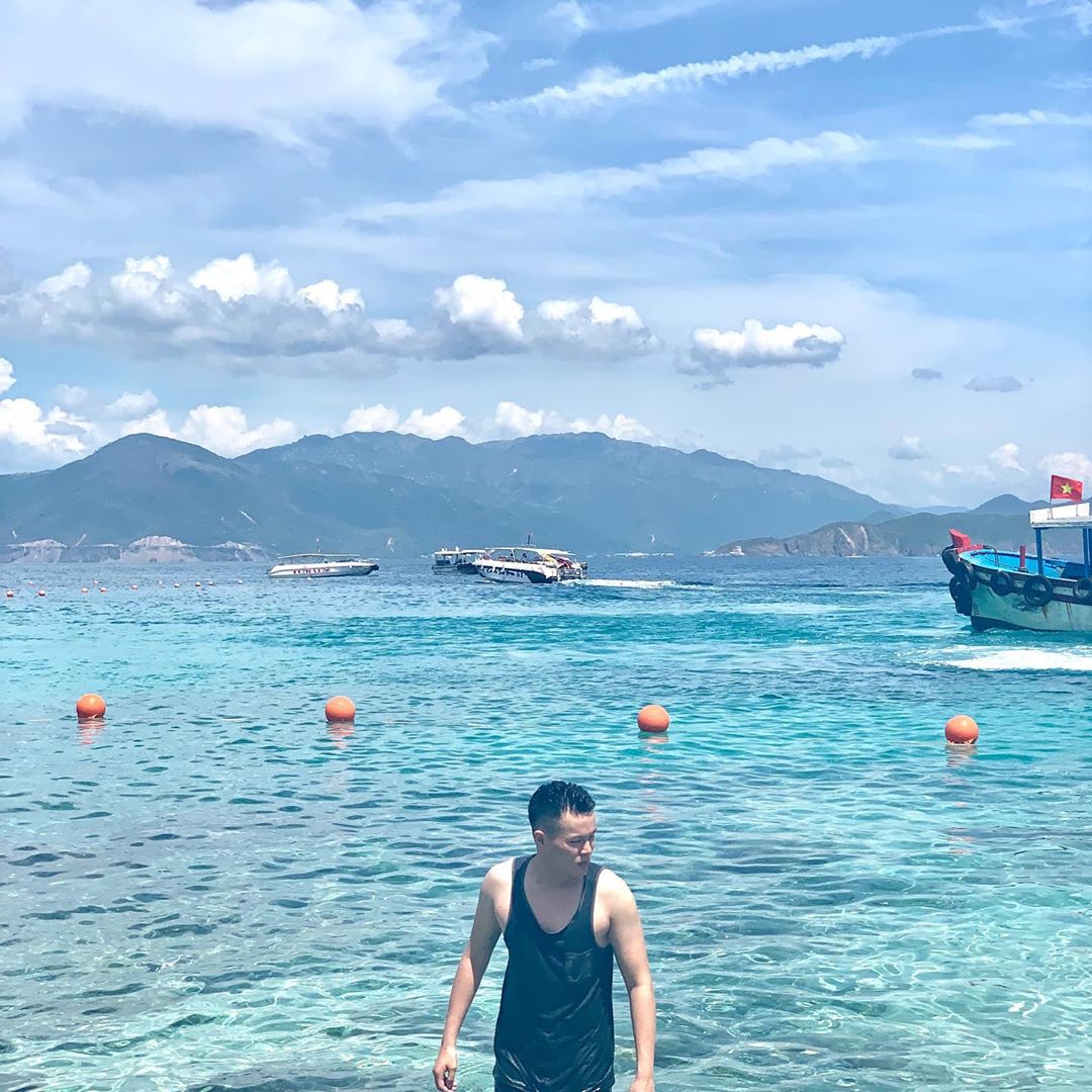 Tour 03 Đảo Nha Trang Bằng Cano, Lặn Ngắm San Hô, Bữa Trưa Trên Bè, Khởi Hành Hàng Ngày