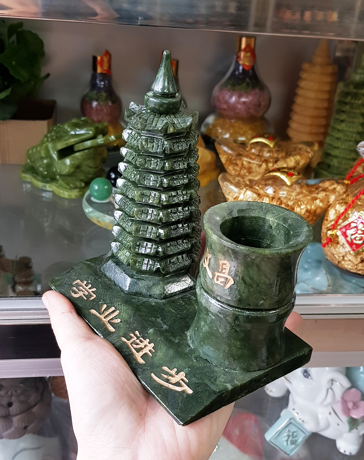 Tháp Văn Xương ống bút đá Lam Ngọc size 14cm