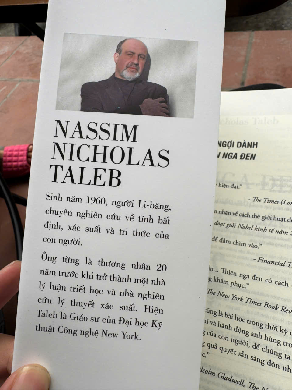 THIÊN NGA ĐEN - XÁC SUẤT CỰC NHỎ, TÁC ĐỘNG CỰC LỚN – Nassim Nicholas Taleb – Cam Thảo, Hoàng Trung dịch - Alphabooks – NXB Thế Giới