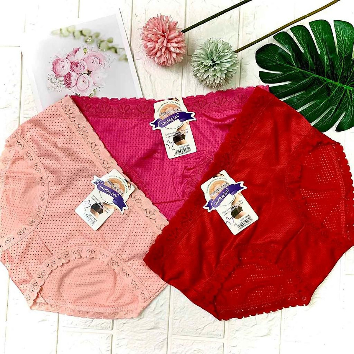 Bộ 10 quần lót Thái Lan thông hơi viền ren cao cấp size 40-62kg