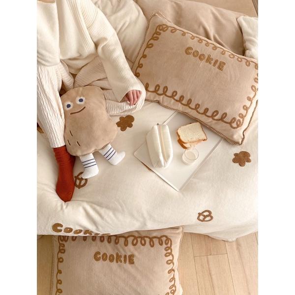 Bộ chăn Ga Gối Nỉ Nhung Sữa Hàng Nhập Khẩu Cao Cấp 4 Món Cookies