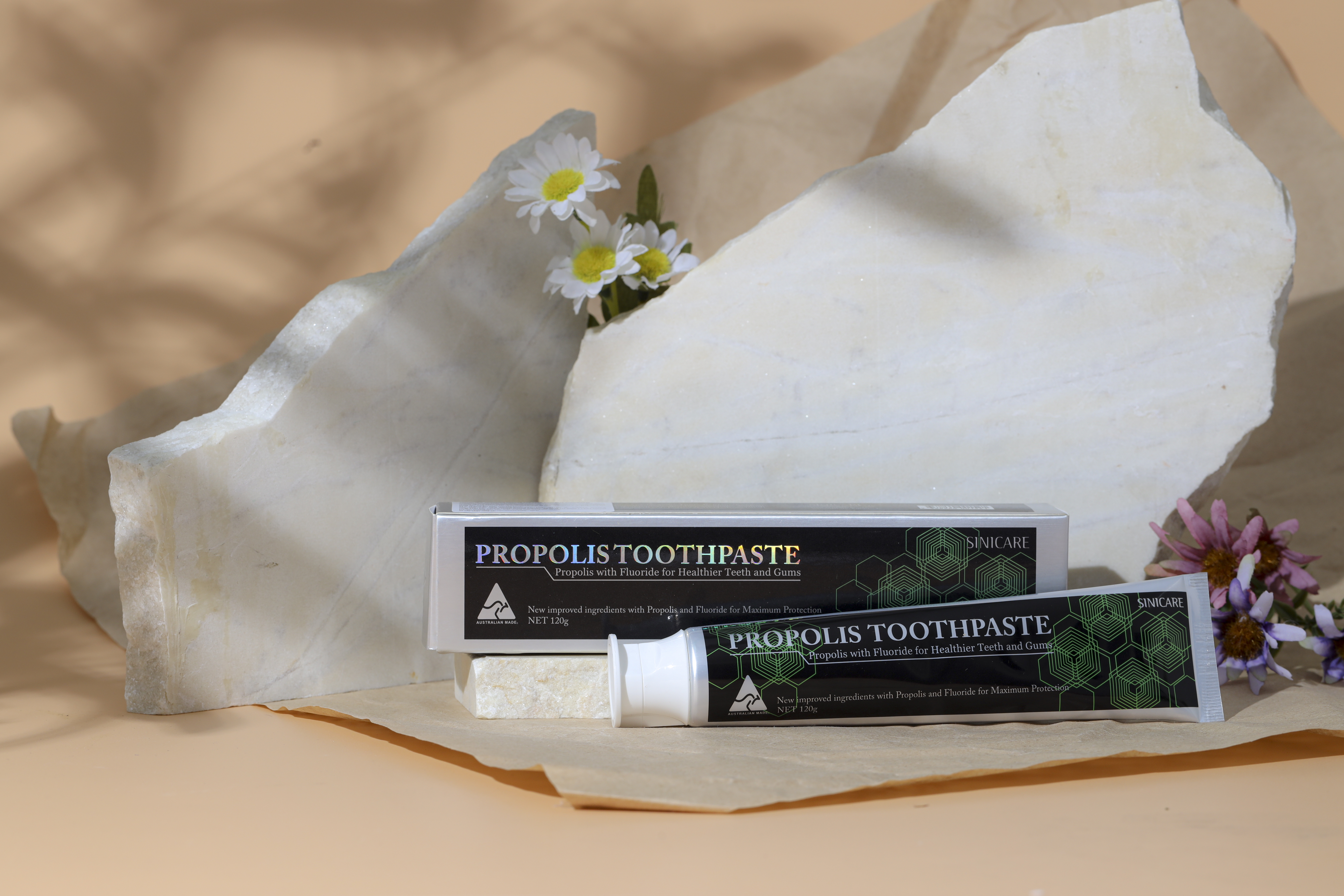 Kem đánh răng keo ong SINICARE Propolis Toothpaste 120gr