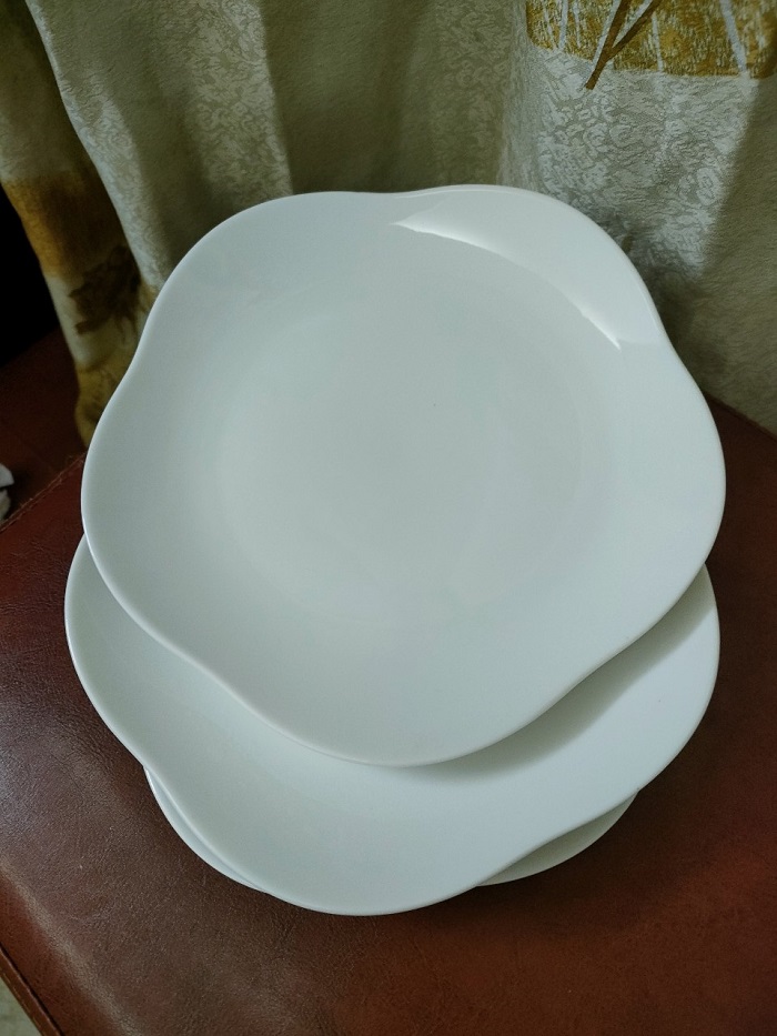 Đĩa sứ hoa mai cao cấp size lớn 23cm