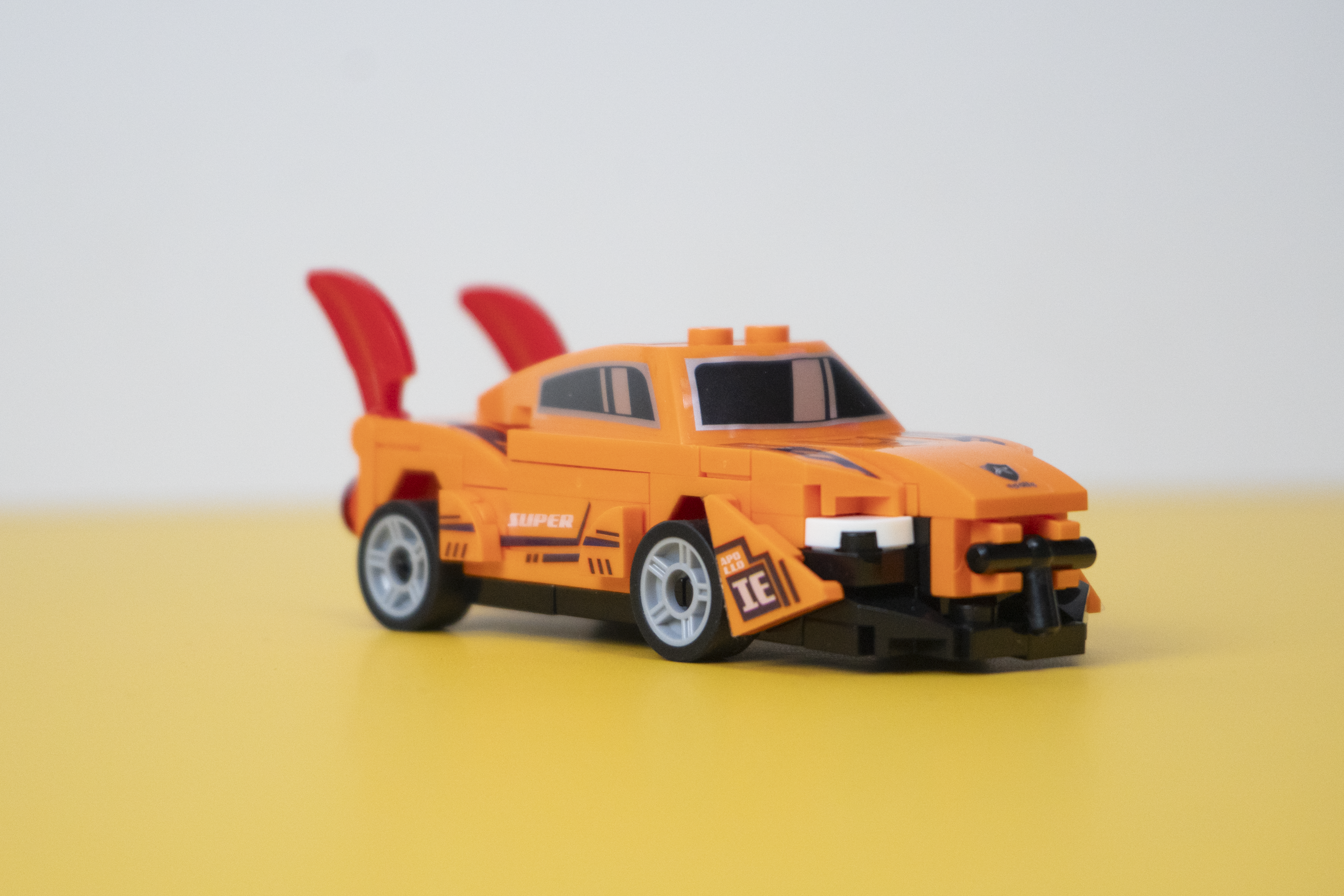 Đồ Chơi Lắp Ráp Xe Đua Chạy Đà - Da Cam - Orange Pullback Racing Car - Toys&Joys 9140-5 (76 Mảnh Ghép)
