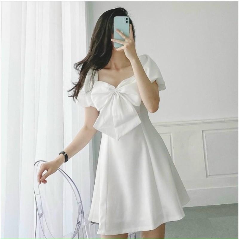 Đầm cổ vuông tay phồng nơ to xinh ngất ngây