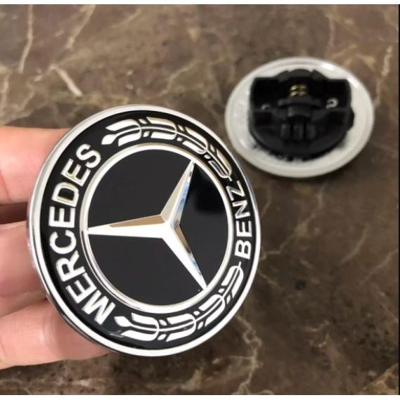 Logo có chữ Mercedes Benz chìm nắp capo đầu xe