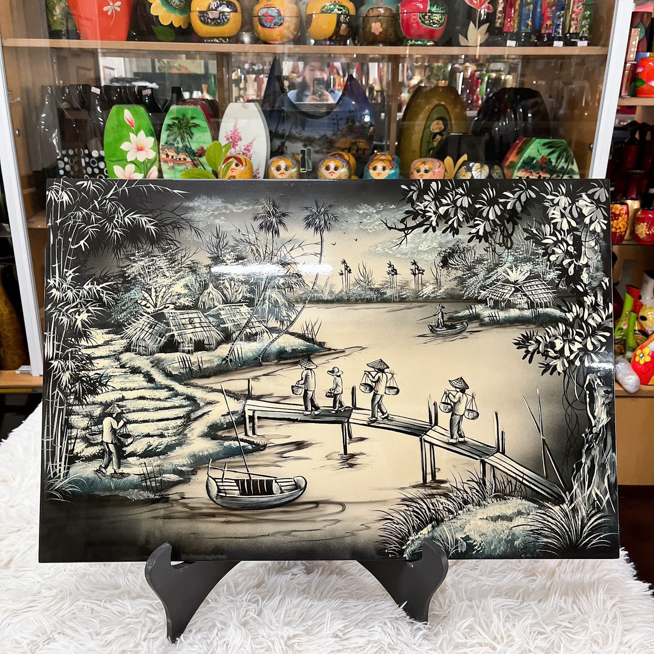 Tranh sơn mài đồng quê vẽ màu Thanh Bình Lê 40x60 cm