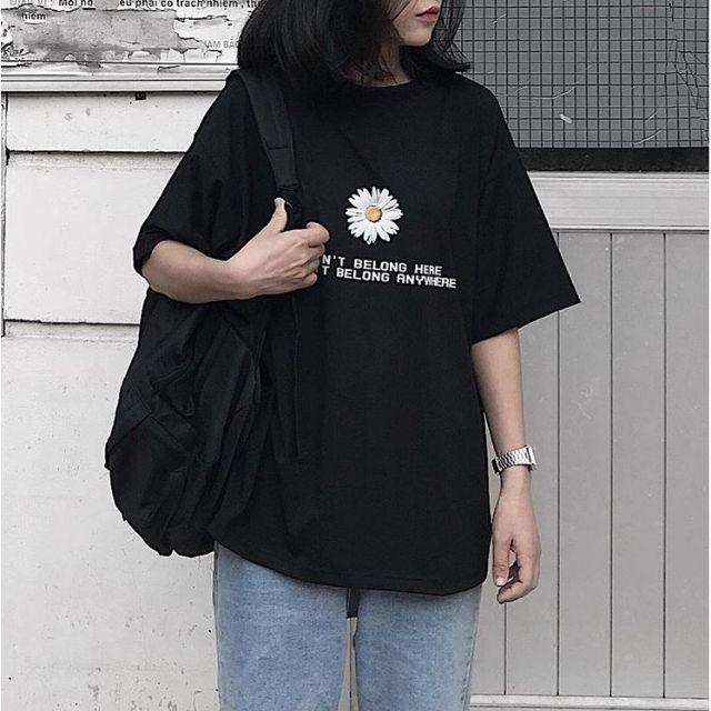 Áo thun tay lỡ in bông hoa