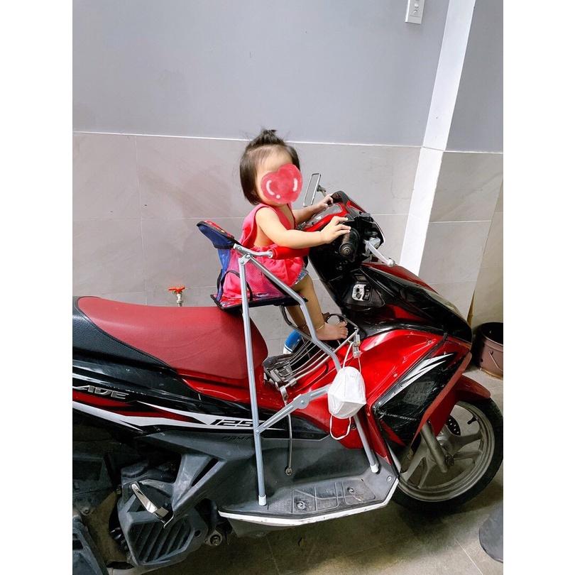 Ghế ngồi xe Airblade cũ 2013 trở xuống có dây đai an toàn  , GHẾ GA XẾP SẮT SƠN TĨNH ĐIỆN CÓ DÂY ĐAI