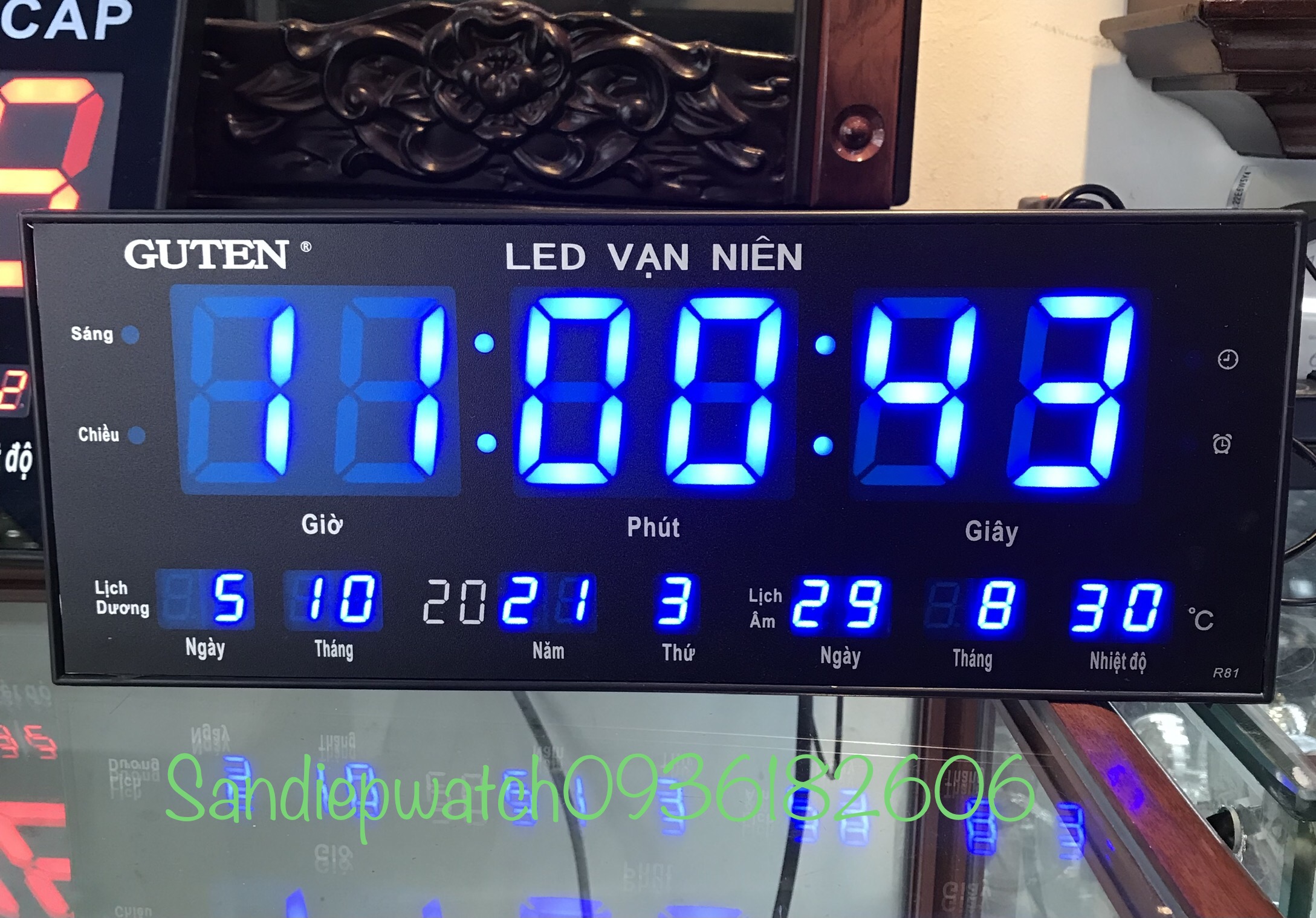 Đồng hồ led vạn niên Guten