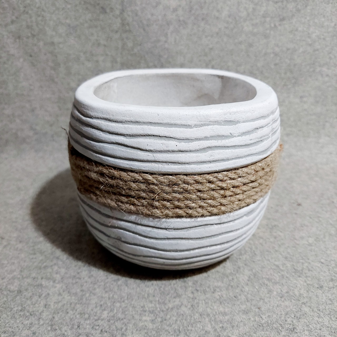 Chậu trồng cây, chậu đất nung sơn wax dây bố Bông Garden House