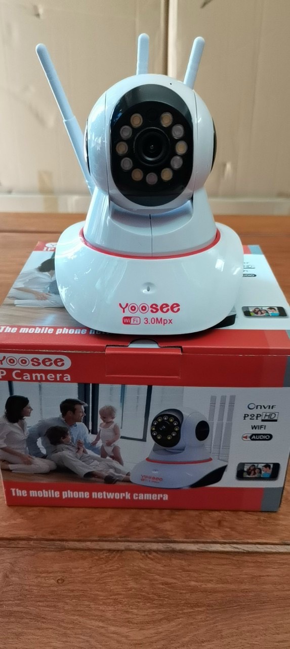 CAMERA YOOSEE 3.0 ,KÈM THẺ NHỚ 64G .HÀNG CHÍNH HÃNG