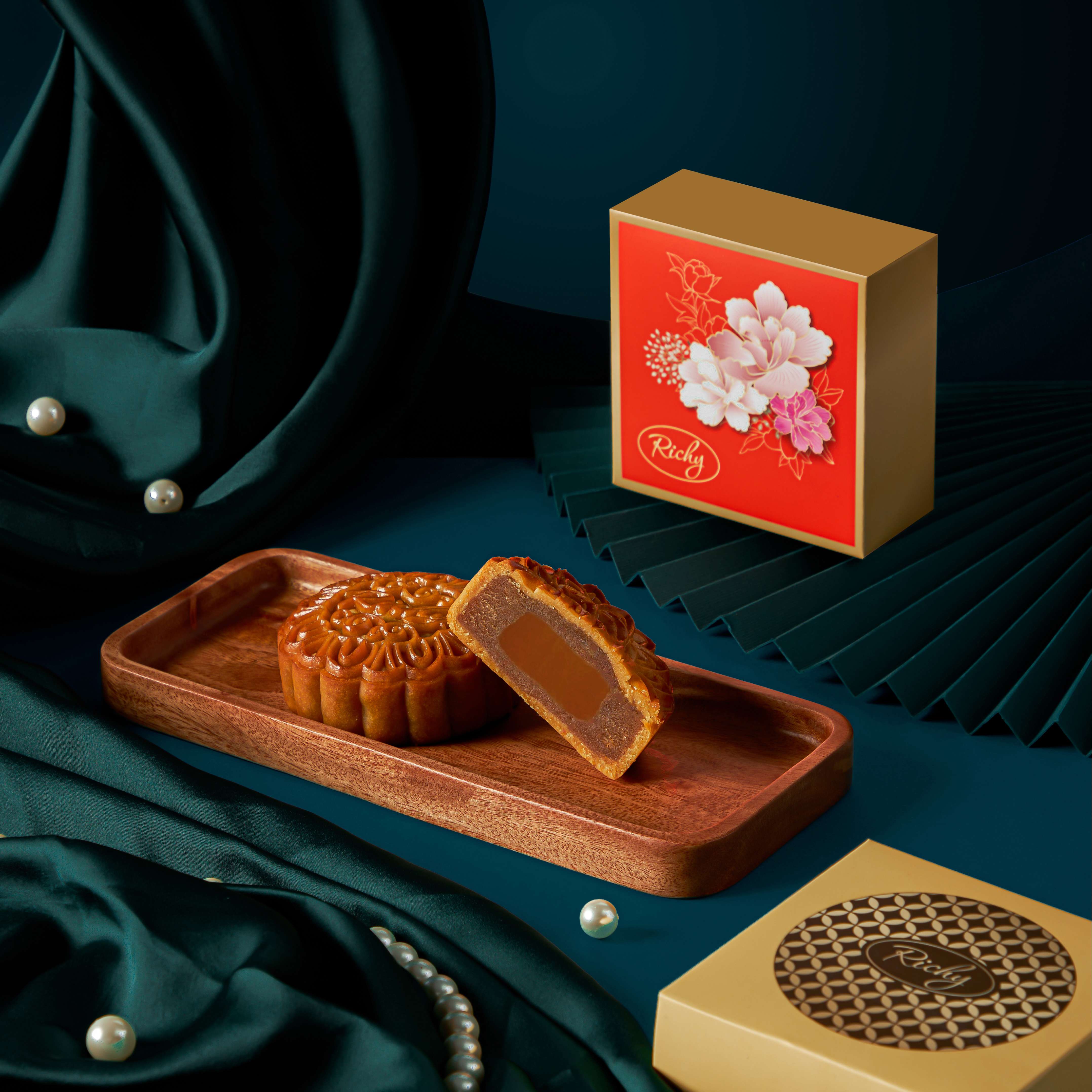 [MIỀN BẮC] Bánh Trung Thu Richy hộp cao cấp - bộ  Phú Quý cam