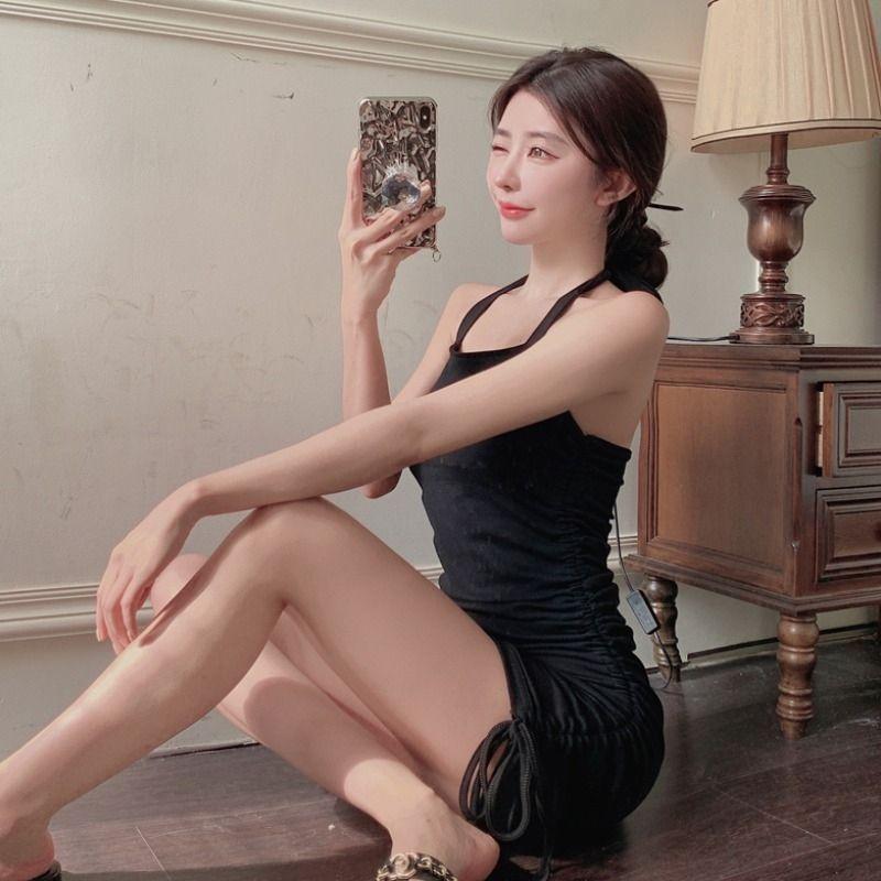 ĐẦM CỔ YẾM BODY VỚI 2 DÂY RÚT
