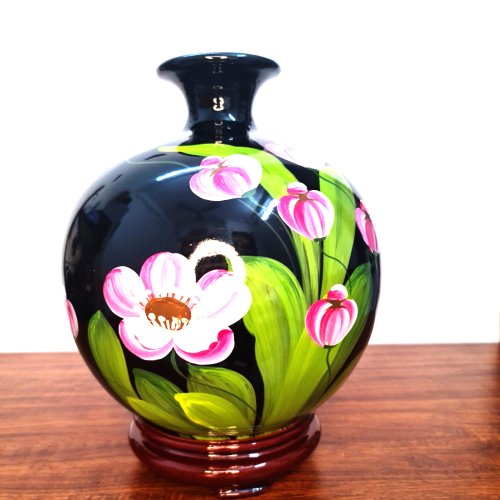 Bình Hút Lộc Gốm Sơn Mài Đen Vẽ Hoa Văn - 24 Cm - Mx