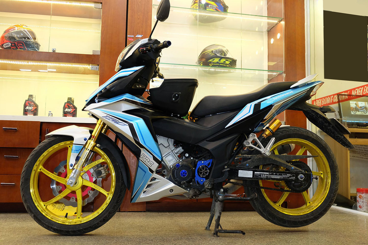 Tem trùm Winner 150 Blue HRC