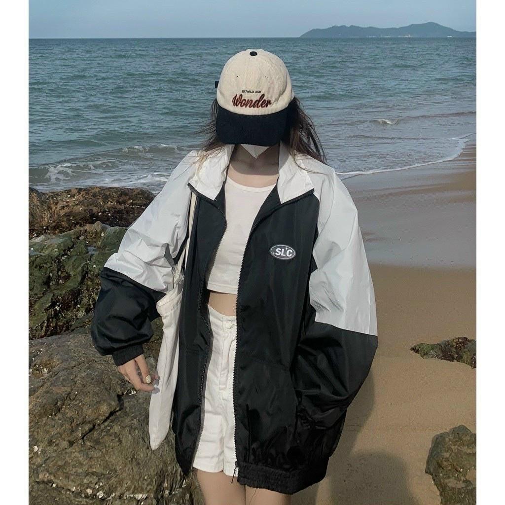 Áo Khoác Dù Vải Gió 2 Lớp Unisex Logo in SLC Sắc Nét Form Rộng Nam Nữ SHOPMAP