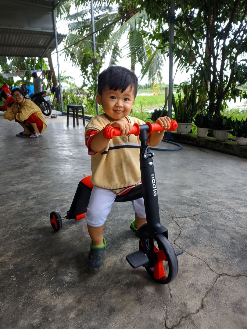 Xe Trượt Scooter Nadle 3in1 - Chòi Chân, Xe trượt, Xe đạp - Tiện Lợi - Màu Đỏ