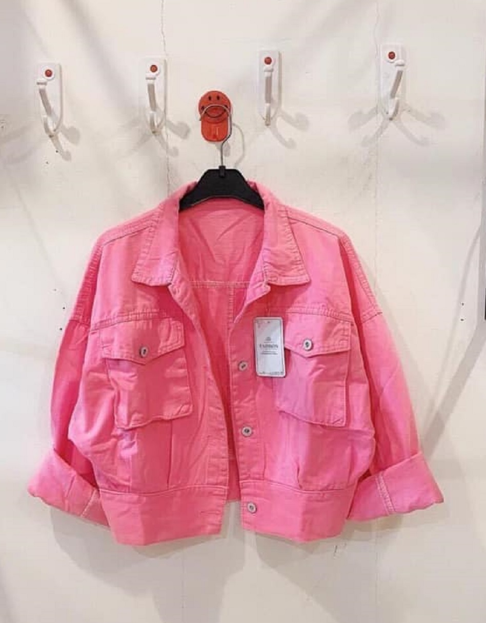 Áo khoác kaki nữ kiểu dáng croptop