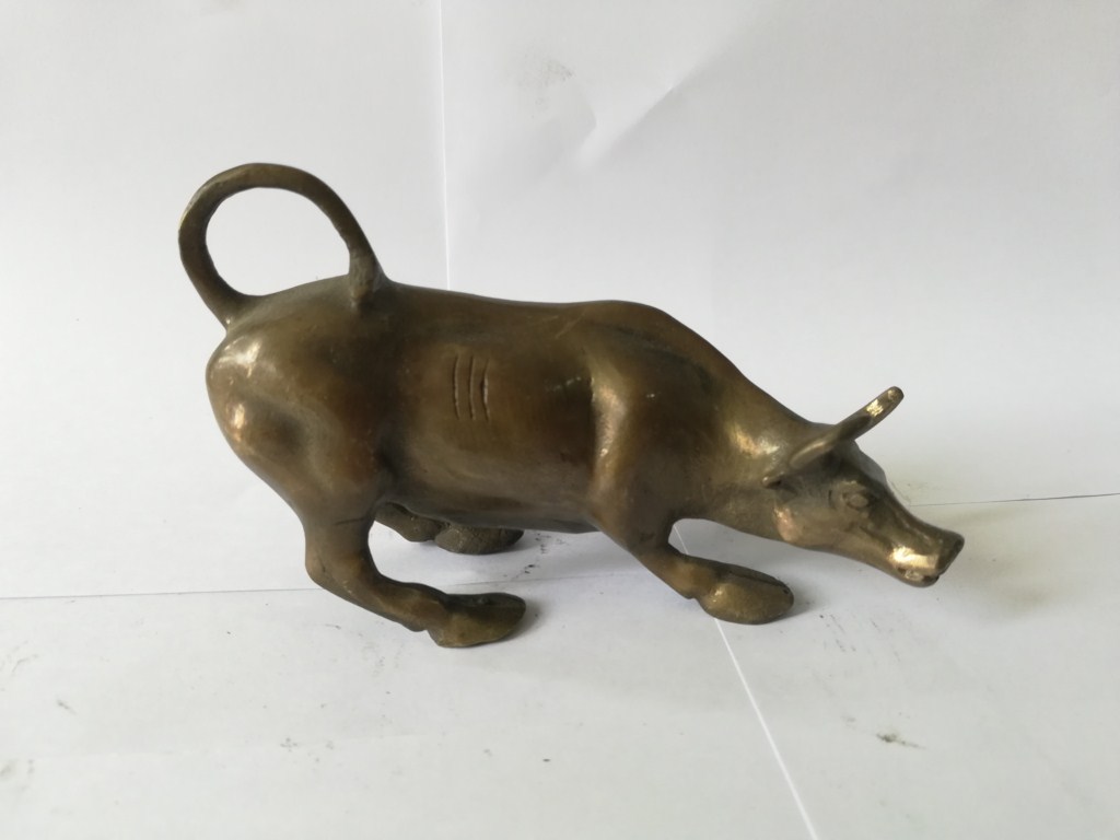 Trâu đồng giả cổ nhỏ